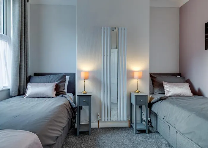 Sandy House * Скарборо